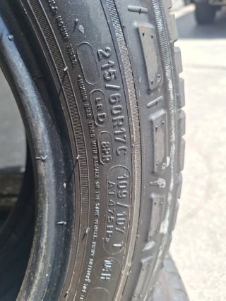 Neumáticos 215/60 R17C