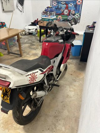 Yamaha TZR Roja - Para Reparar
