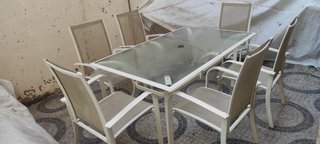 Mesa cristal y aluminio con 6 sillas
