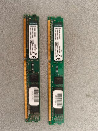2x 4GB DDR3 Kingston RAM  a 1600
