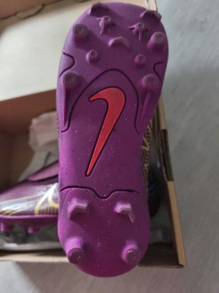 Botas de fútbol Nike Mercurial niño velcro n°28