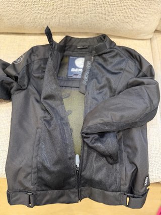 Cazadora Bering moto mujer Talla XS. Entretiempo.