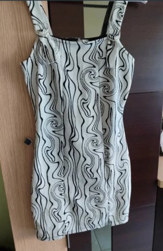 Vestido Pimkie Talla S Blanco y Negro