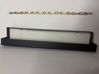 Preciosa Pulsera entera de Oro 18k