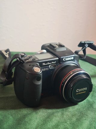 Canon PowerShot G6 e Pro 1: due fotocamere insieme