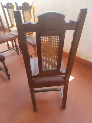 Juego 6 Sillas Madera y Rejilla