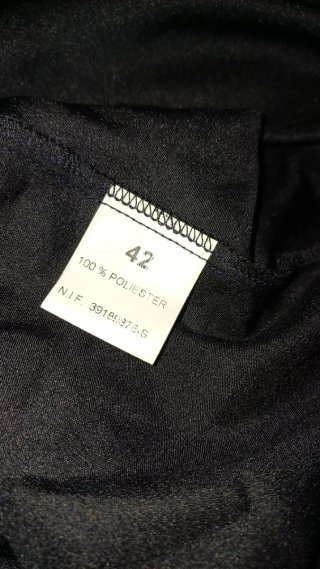 Picardías negras con tirantes de perlas