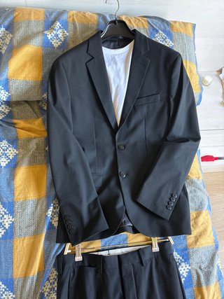 Traje de graduación  MANGO