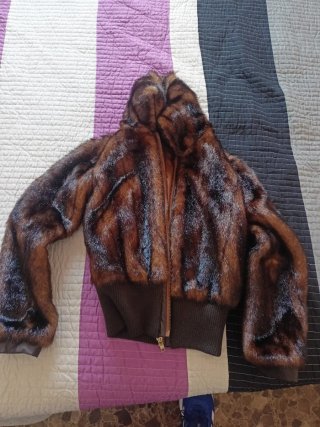 Chaqueta Zara efecto pelo Talla M