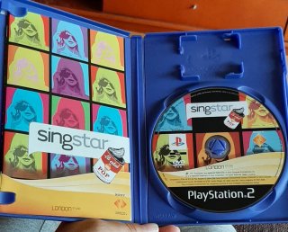 Singstar: La Edad de Oro del Pop Español PS2.