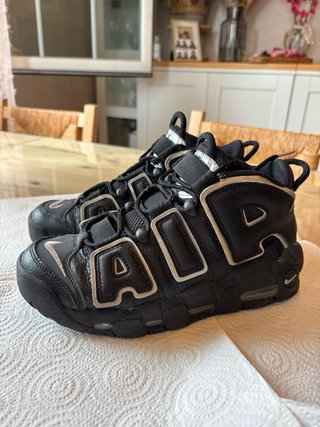 Nike Air More Uptempo nere e argentate