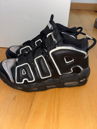 Nike Air More Uptempo nere e argentate
