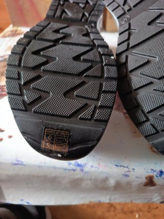 Sandalias deportivas blancas tallan grandes 41