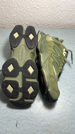 New Balance 9060 Verde Oliva
