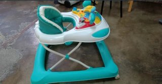 Andador Taca Taca Bebé