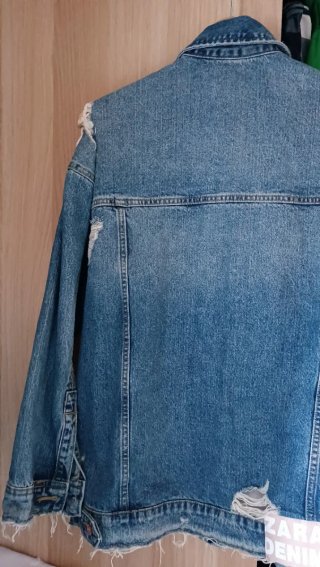 Chaqueta vaquera Zara desgastada Talla S