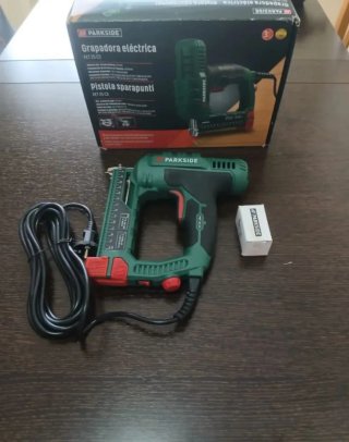 Grapadora y Clavadora Parkside PET 25 C3