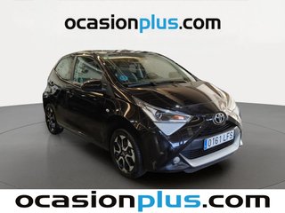 Toyota Aygo 1.0 70 x-play 53 kW (72 CV)
