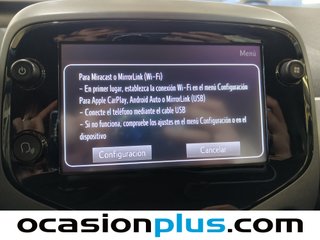 Toyota Aygo 1.0 70 x-play 53 kW (72 CV)