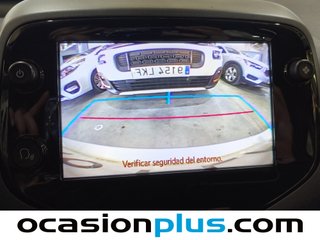 Toyota Aygo 1.0 70 x-play 53 kW (72 CV)
