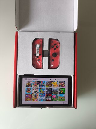 Nintendo Switch OLED Edición Mario Roja
