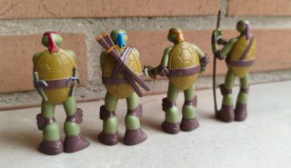 Lote 16 Figuras Tortugas Ninja ideal parchis