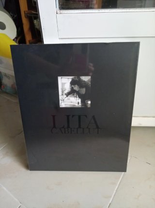 Libro de arte Lita Cabellut