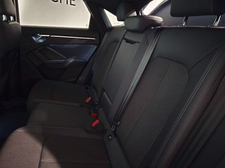 Audi Q3 S line 35 TDI S tronic