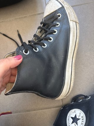 Converse negras altas