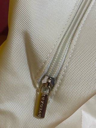 Bolsa de viaje BVLGARI  Blanco Marfil / Negro
