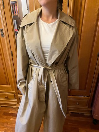 Gabardina Zara Beige (talla grande) hasta L