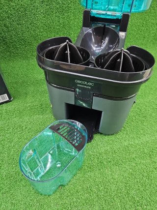Cecotec EssentialVita Exprimidor Eléctrico