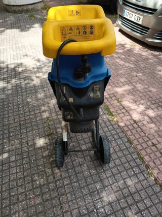 Trituradora de ramas Royal Einhell 2040