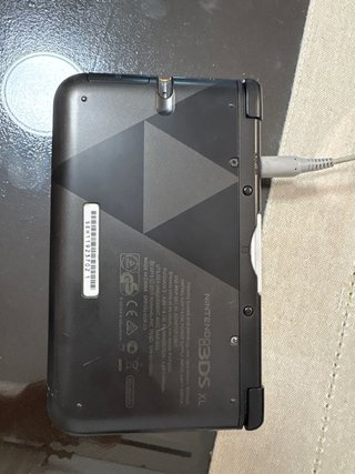 Nintendo 3DS XL Edizione Zelda Dorata