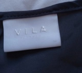 Mono Vila con brillantes.