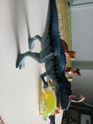 Lote figuras dinosaurios y personajes