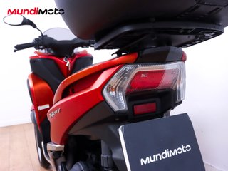 YAMAHA TRICITY 125
