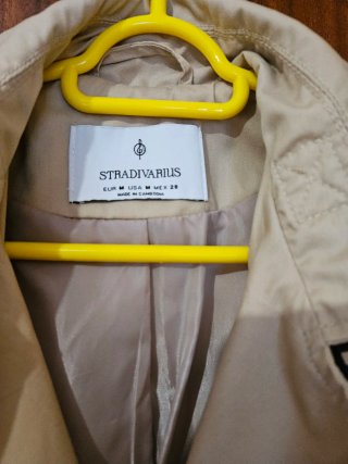 Trench Stradivarius Beige