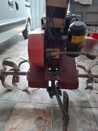 Motocultor Mollón Honda