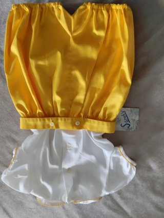 Conjunto bebé blanco y amarillo