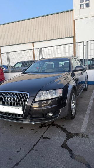 Audi A6 Allroad 2011