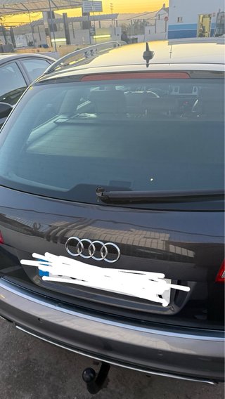 Audi A6 Allroad 2011