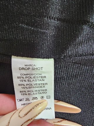Chaleco deportivo azul y beige