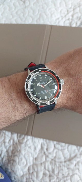 Reloj Vostok Amphibia Automático 200M