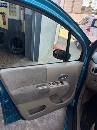 Renault Modus 2005