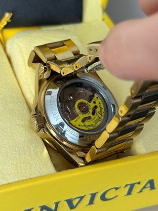 Reloj Invicta Pro Diver Azul y Dorado