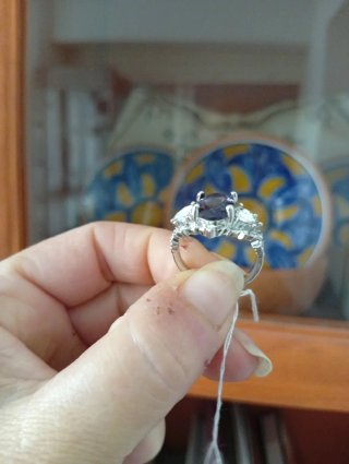 Anillo con amatista