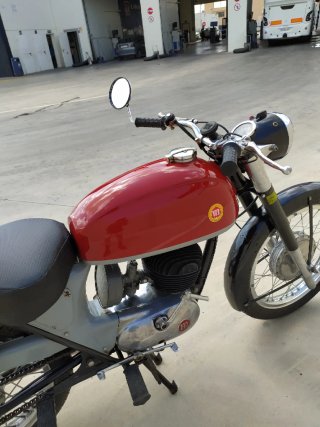Moto clásica