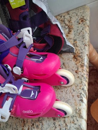 Patines Oxelo Talla 26-28 y Protectores