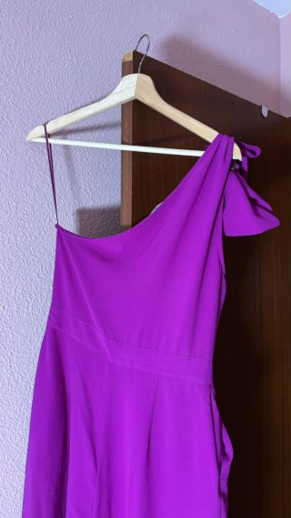 Mono fucsia asimétrico Zara Talla M
